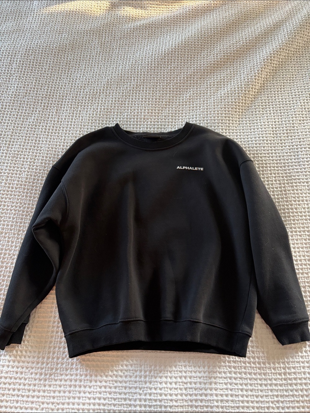 Alphalete Black Crewneck Sweatshirt